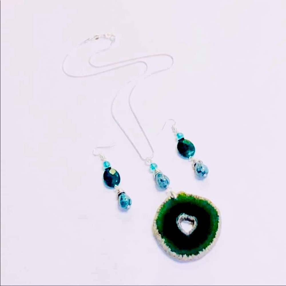 Green Geode Necklace & geode Crystal earrings